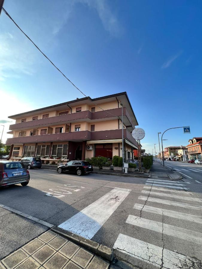 Hotel Colonna Albignasego Exterior photo